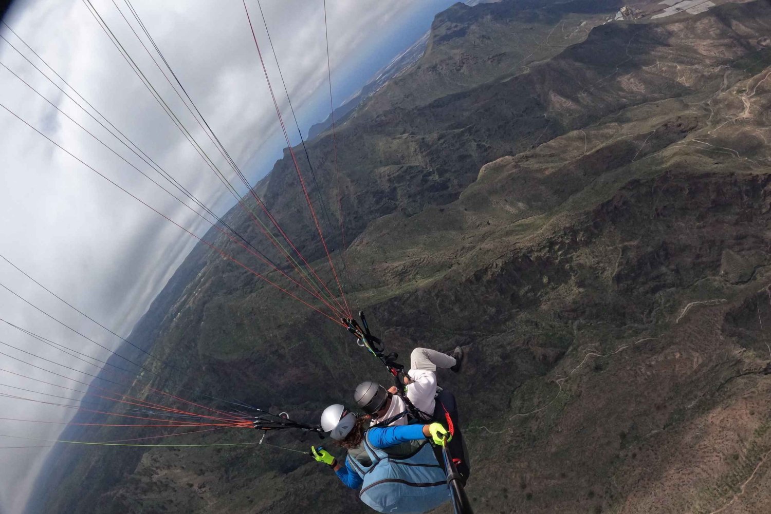 Tenerife: High-Performance Tandem Paragliding Flight