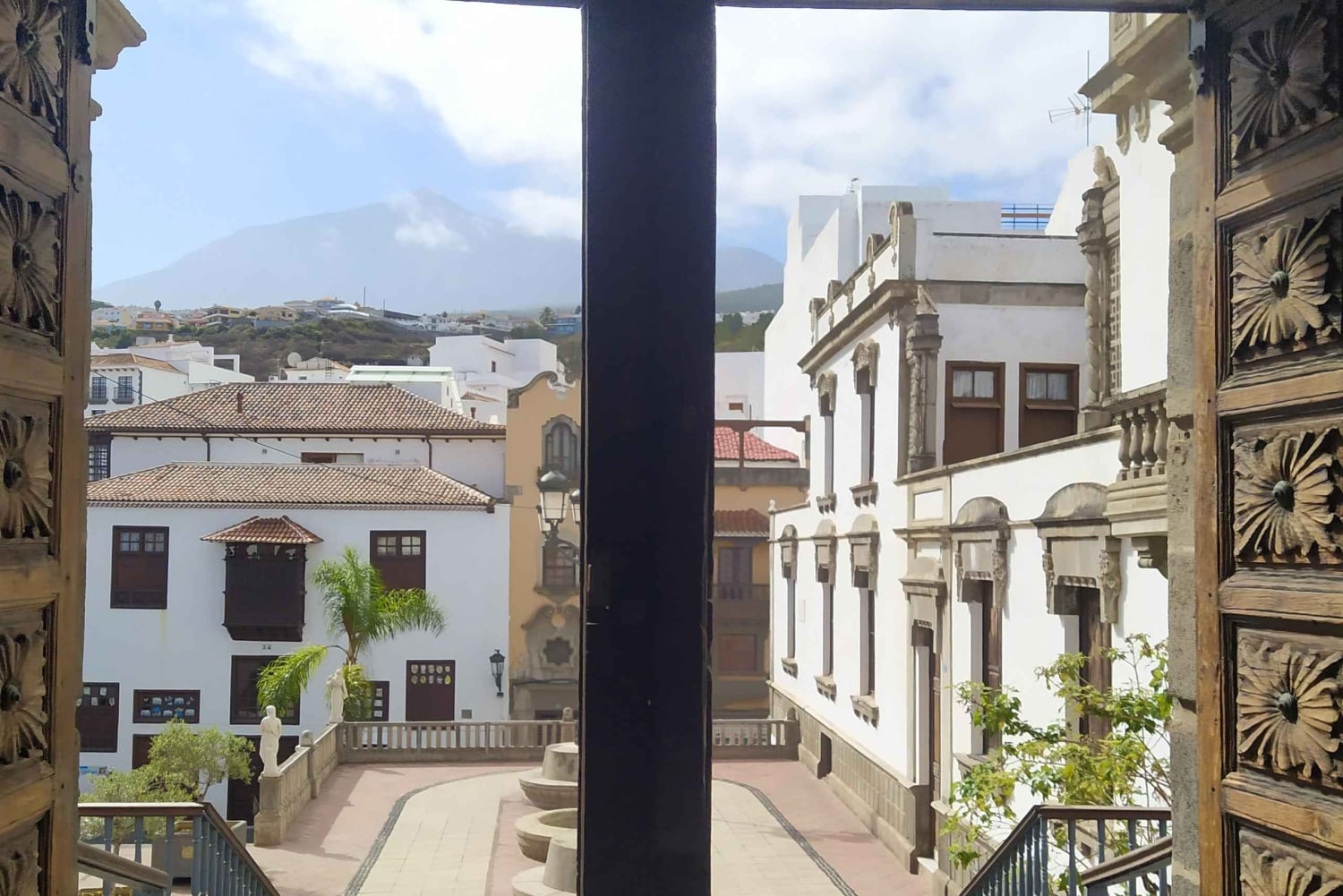 Tenerife: Icod de los Vinos Guided Walking Tour