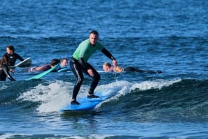 Tenerife - Las Américas: Surf Lesson (Small Groups,All Gear)