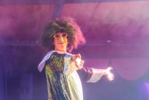 Tenerife: Billett og middag til Music Hall Tavern Comedy Drag Show