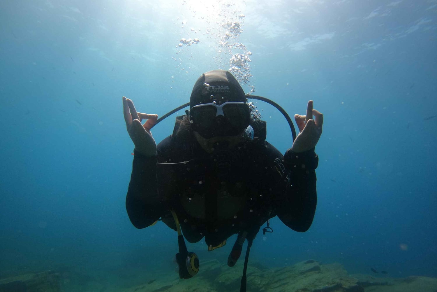 テネリフェ島：PADI オープン ウォーター ダイバー コース