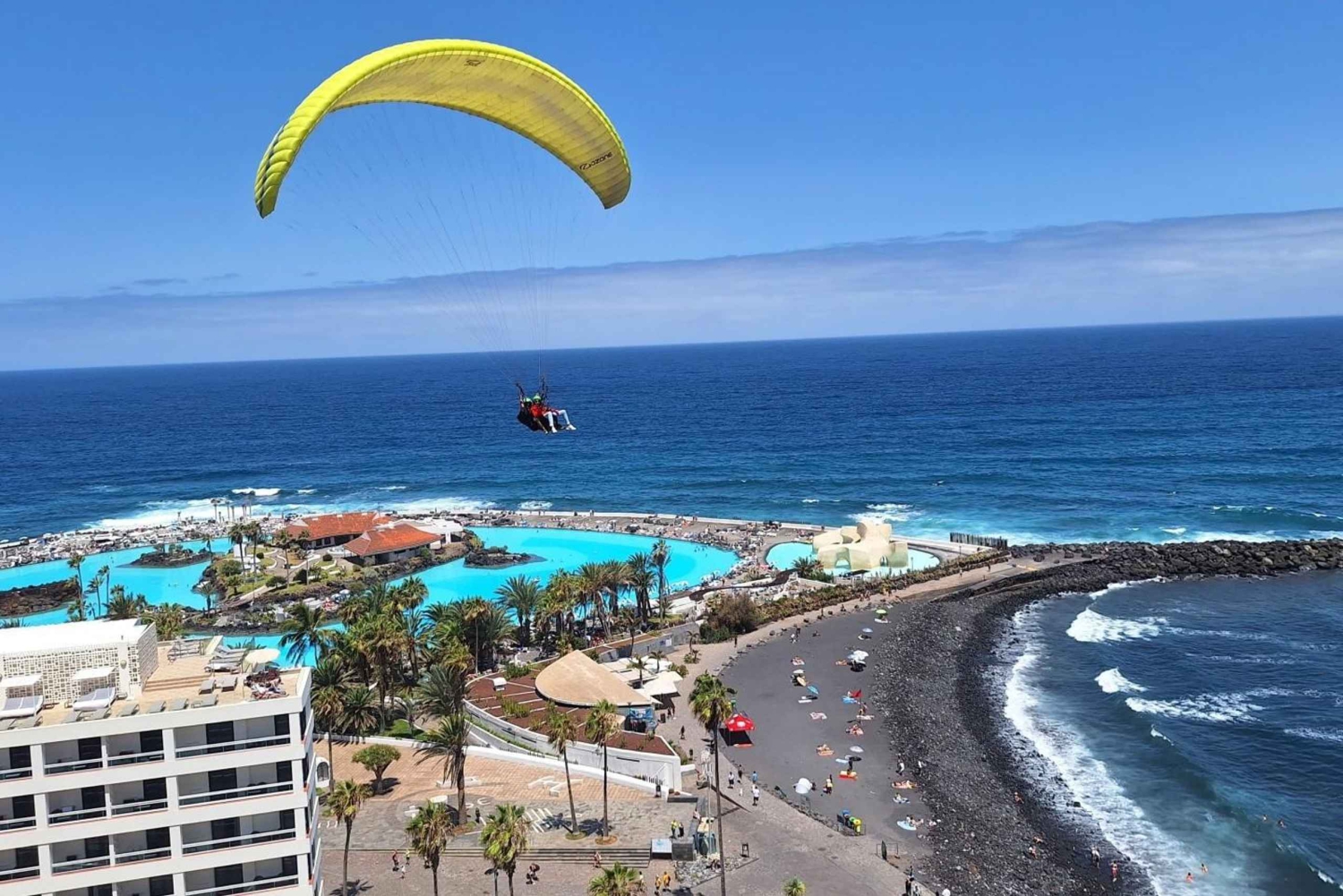 Teneriffa: Tandem-Gleitschirmflug in Playa Martianez