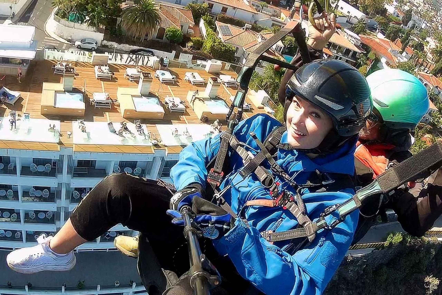 Teneriffa: Tandem-Gleitschirmflug in Playa Martianez