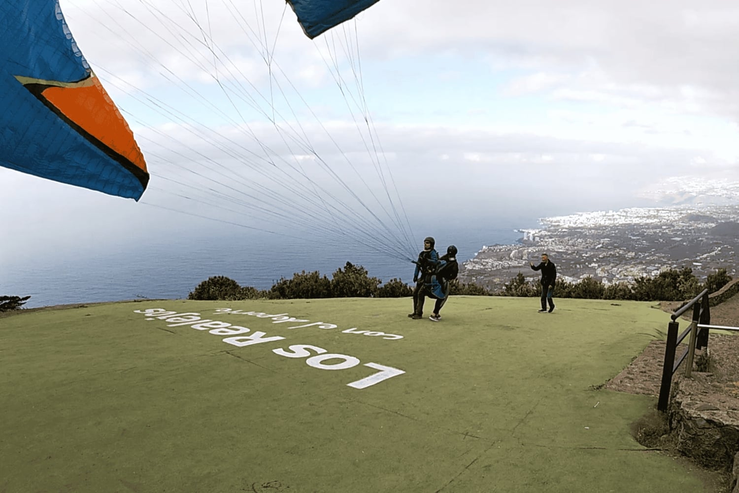 Tenerife: Passeio de parapente com instrutor