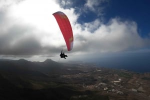 Paragliding with National Champion Paraglider