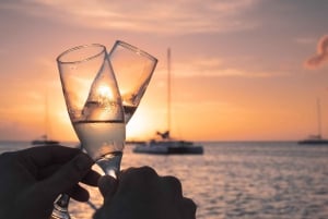 Tenerife: Private Boat Charter with Tapas and Drinks