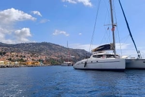 Tenerife: PRIVE catamaran cruise met lunch en drankjes