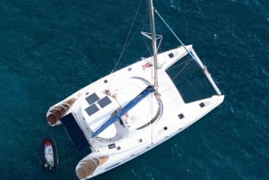 Teneryfa: PRYWATNY rejs katamaranem z lunchem i napojami