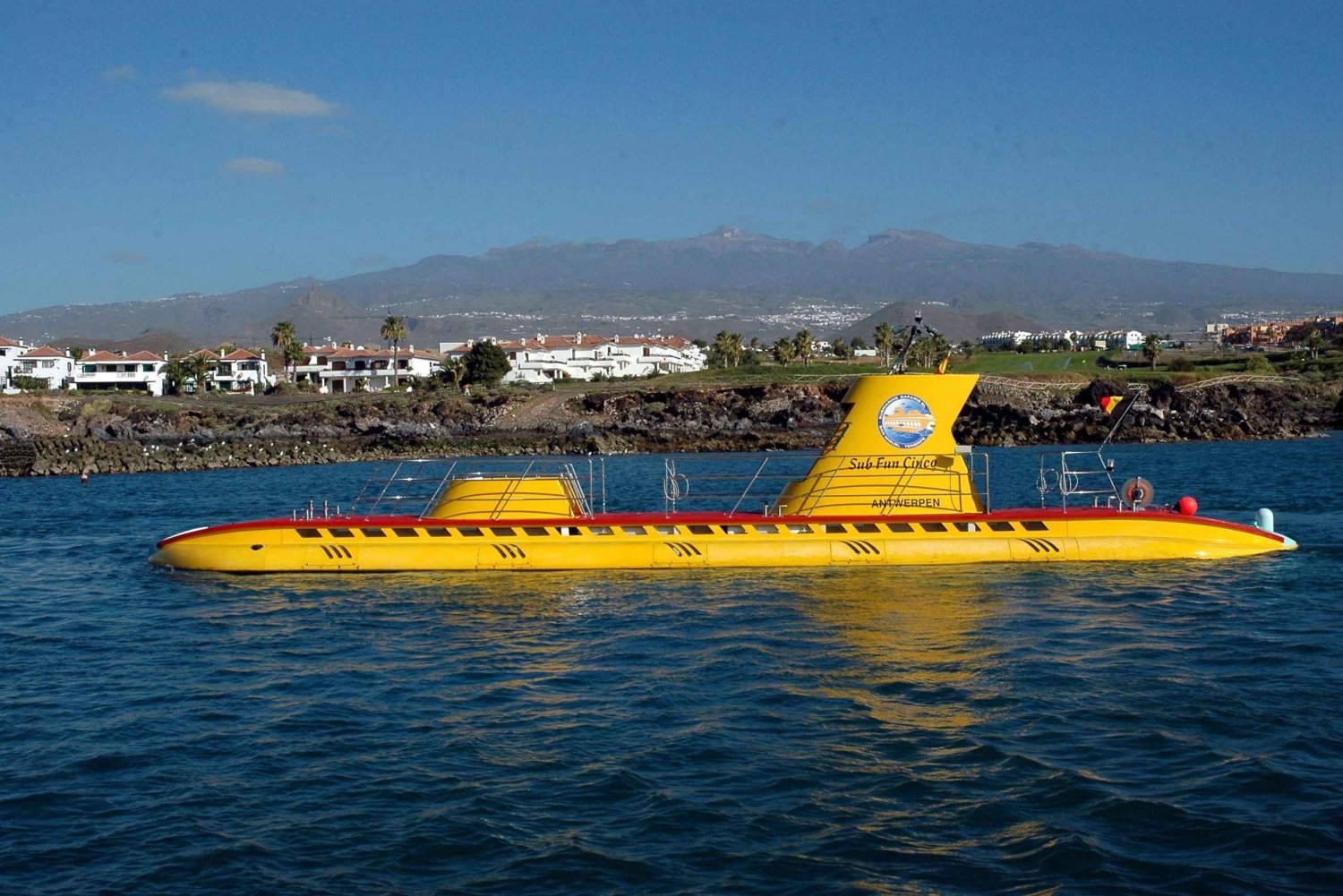 Puerto de la Cruz: Submarine Trip and Beach Stop in Tenerife