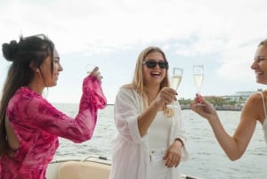 Tenerife: Shared Yacht Cruise with Champagne and Tapas