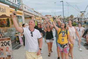 Tenerife : visite à pied et discothèque silencieuse « Mustang Sally's »