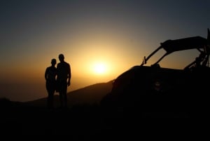 Teneriffa: Nacional Park: Teide Sunset Guided Buggy Tour