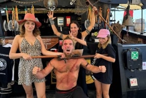 Tenerife: Vikingcruise met drankjes, walvissen en dolfijnen