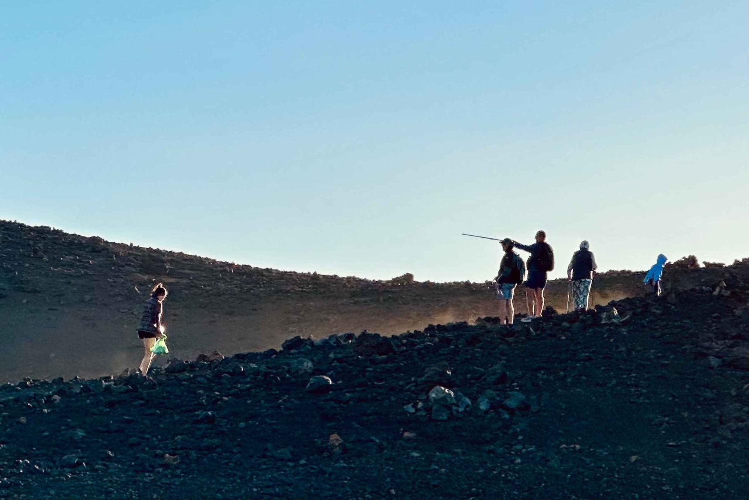 Wędrówka przez Teide z przygodą w jaskini lawowej.