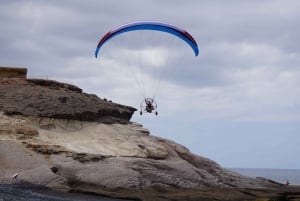 COAST: Fly over the coasts of Tenerife by Paratrike! (20min)