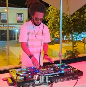 D,J Jimenez live at Life Lounge Terrace