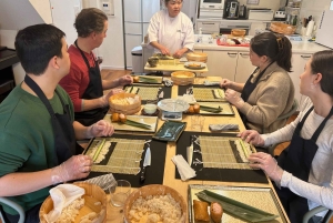 AKEMIのSUSHiKiTCHEN: 東京で楽しいお寿司教室