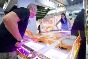 秋葉原「オタク」アドベンチャー – ラーメン、ガチャ、ゲームをお楽しみください