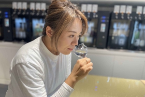 Tokio: Opastettu sake-maistelu englanninkielisen isännän kanssa