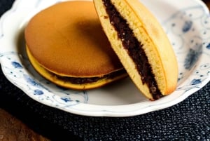 Tour gastronomico autentico di Ueno e del mercato di Ameyoko