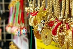 Awesome Private Tour: Tsukiji, Asakusa, Shinjuku, Shibuya