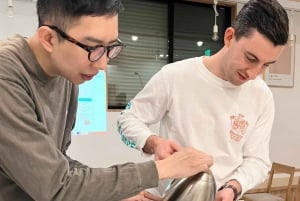 Descubre la experiencia de preparar café japonés en Tokio