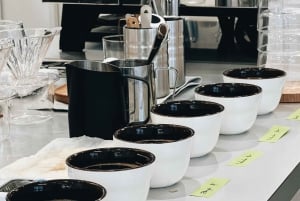 Descubre la experiencia de preparar café japonés en Tokio