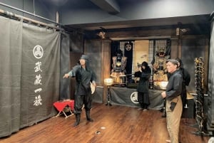 Tokyo: Elite Xinobi & Samurai: Secrets of 2 Warriors, 90 min
