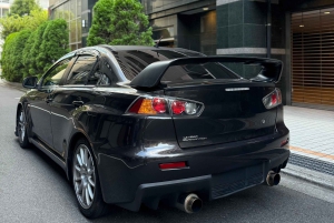 EVO, WRX, Skyline – JDM Night Run al Daikoku Car Meet