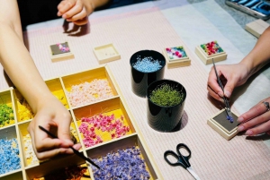 Experiência de criar um minijardim japonês adornado com flores