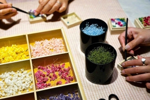 Experiência de criar um minijardim japonês adornado com flores