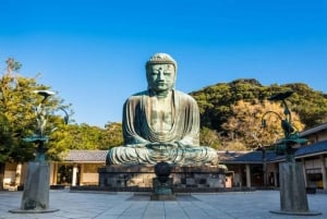 From Tokyo: Kamakura, Hachimangu Shrine & Enoshima Day Tour