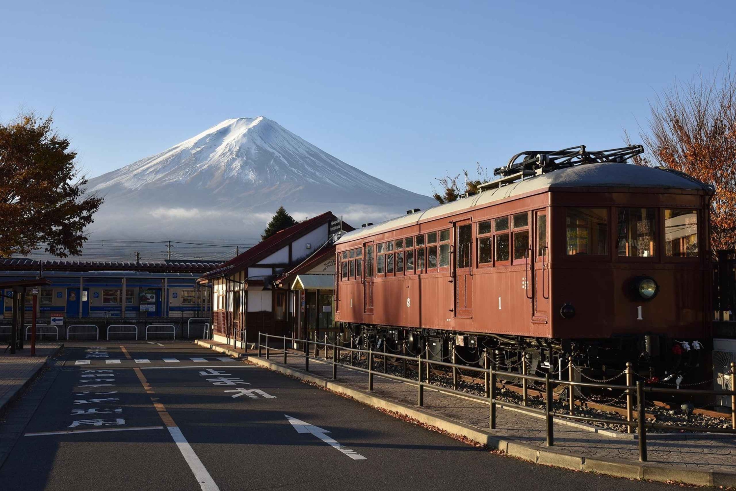 Desde Tokio: Excursión de un día al Monte Fuji o Hakone+Gotemba Outlet 10H