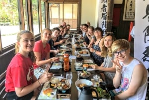 From Tokyo to Mount Fuji: Full-Day Tour and Hakone Cruise