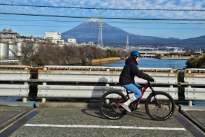 Fuji stad: Mount Fuji Scenic E-Bike Tour