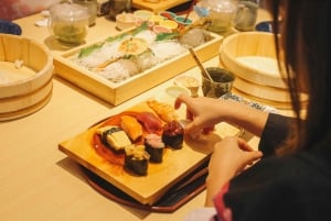 Tokyo: Sushi Making Class with Kimono near Tokyo Tower