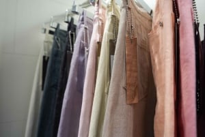 Japoński dżins: wycieczka, rozmowa i przymiarki w Omotesando