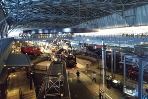 Tour durch die Geschichte der japanischen Eisenbahn im Eisenbahnmuseum