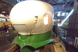 Tour durch die Geschichte der japanischen Eisenbahn im Eisenbahnmuseum