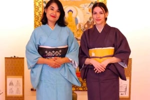 Expérience d'habillage en kimono et de cérémonie du thé japonaise