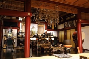 Expérience d'habillage en kimono et de cérémonie du thé japonaise