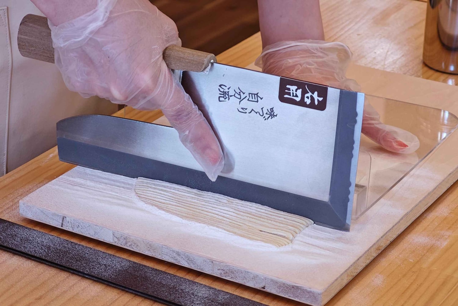 Zrobiony z mąki w 30 minut! Doświadczenie w robieniu makaronu ramen!