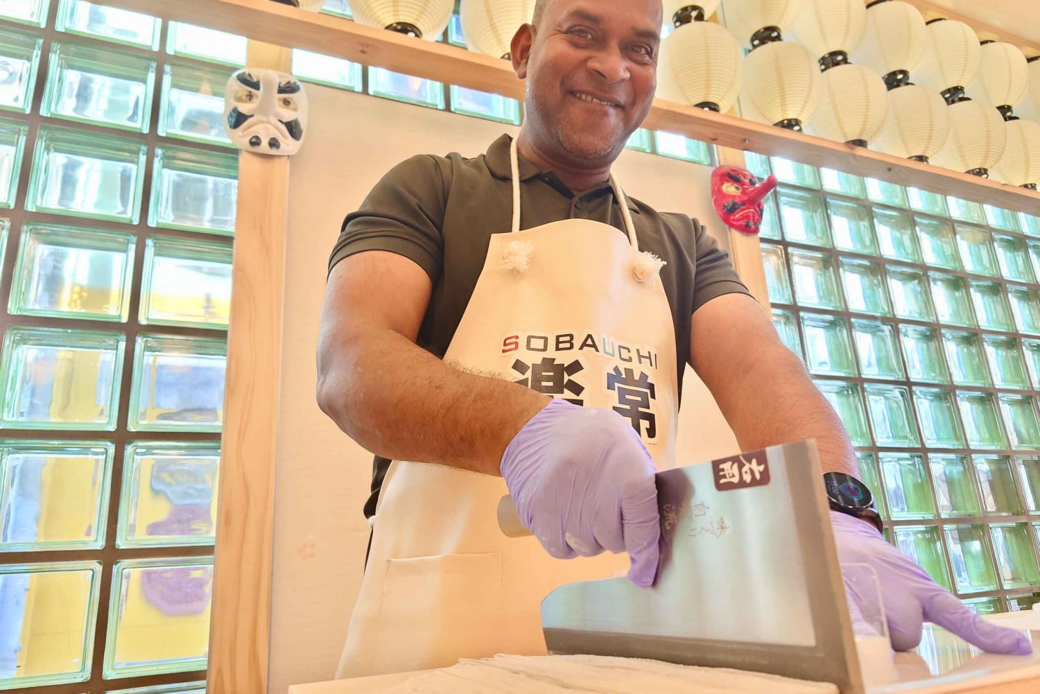 Zrobiony z mąki w 30 minut! Doświadczenie w robieniu makaronu ramen!