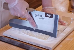 Zrobiony z mąki w 30 minut! Doświadczenie w robieniu makaronu ramen!