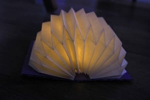 Mini Origami-lampa och Mizuhiki knutbälte Workshop i Ueno