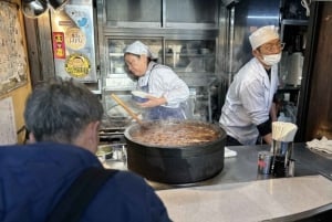 Private Toyosu & Tsukiji Market Adventure with Tuna Auction