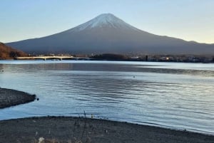 Fuji-vuoren nähtävyyksiä – yksityinen kierros englanninkielisen oppaan kanssa