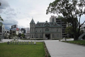 Nightlife & Bar Hopping Experience Fukuoka’s Urban Heartbeat