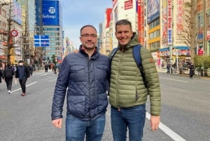 Yksityinen opastettu kiertokäynti Tokiossa oppaan ja ajoneuvon kanssa