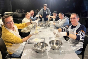 Elaboración de ramen desde cero + tour por Akihabara – Clase de cocina